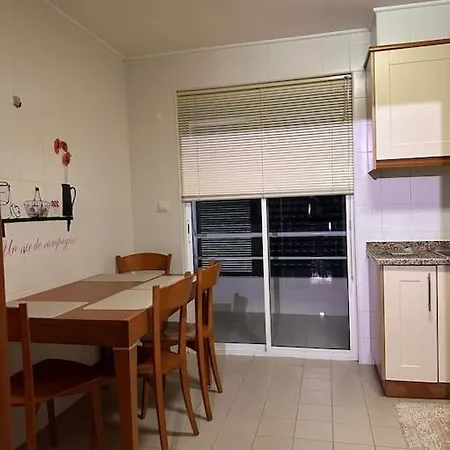 Apartment Azor International Ii